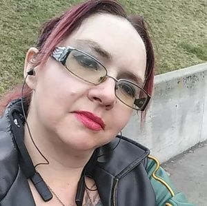 Meet your Posher, Sheena